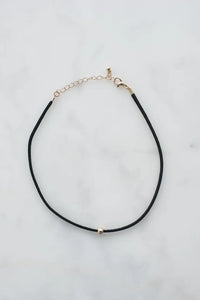 Subscription Product 01: Choker with Bead